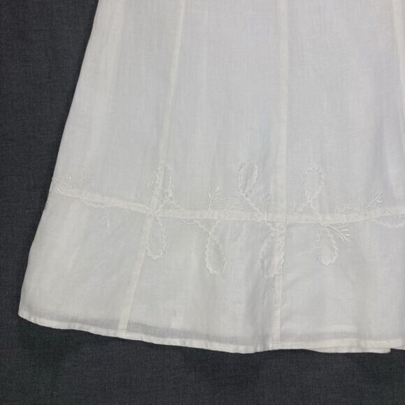 Chic White Midi Skirt - Picture 3 of 16